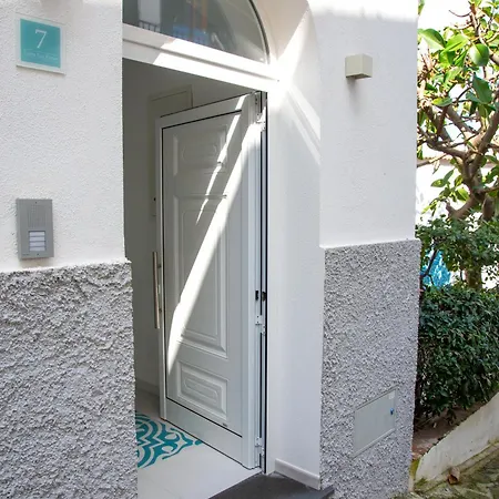 Via Roma Guest house