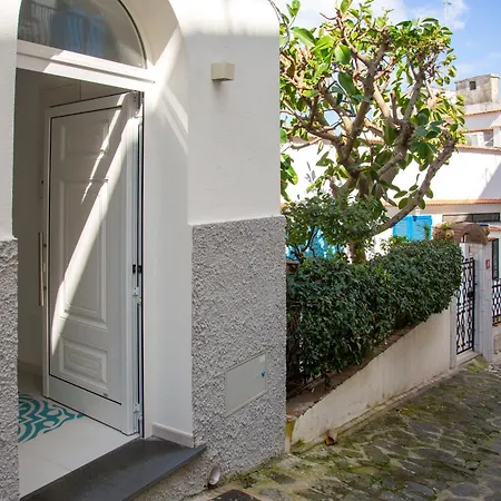 Via Roma Guest house *