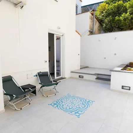 Via Roma Guest house *